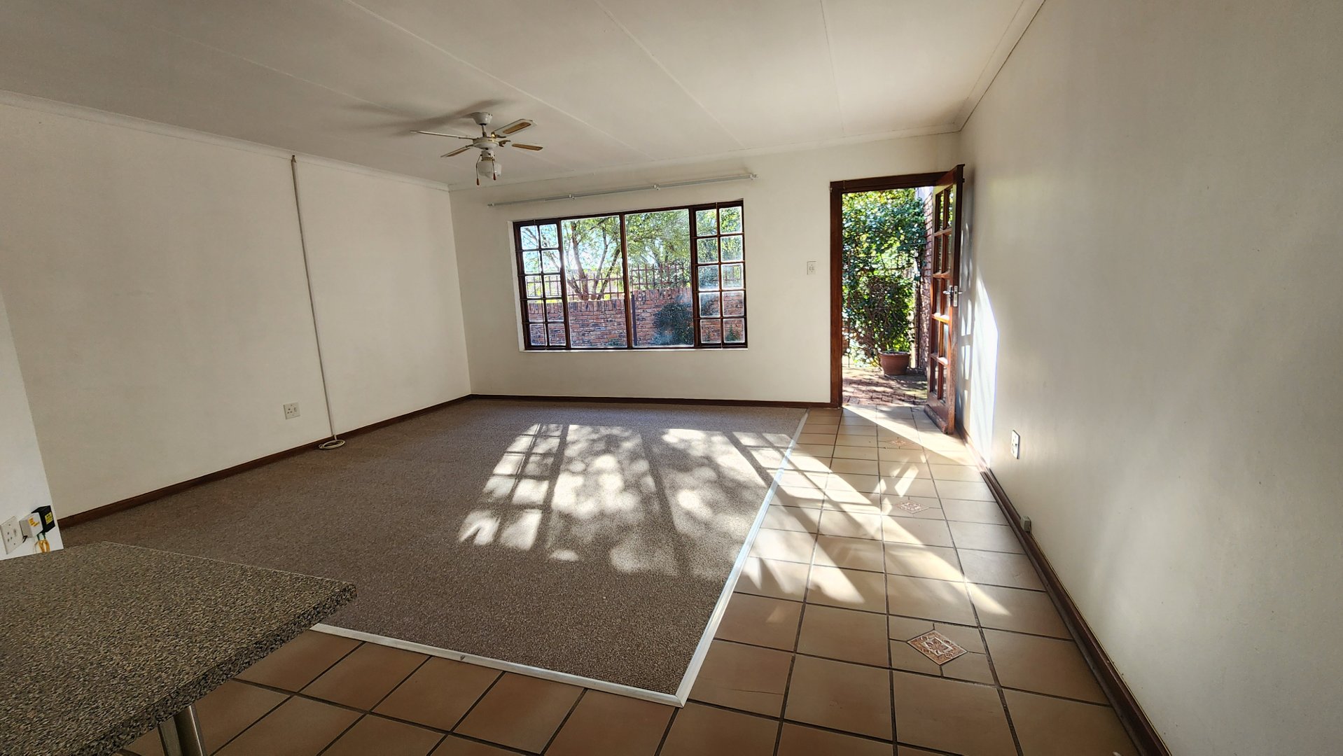 2 Bedroom Property for Sale in Langenhovenpark Free State